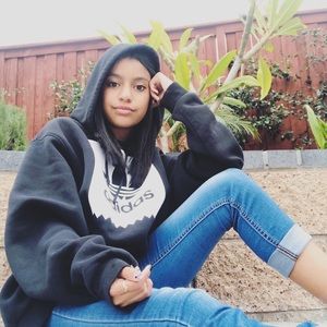 Meet your Posher, Alysia